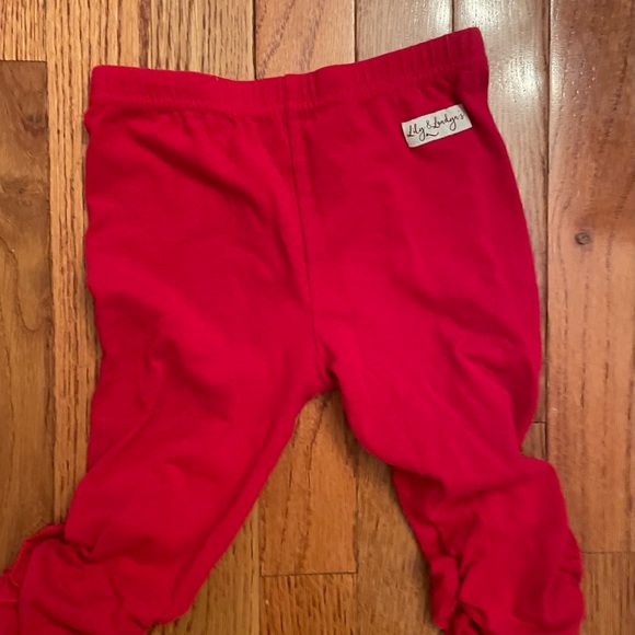 Lily & Londyn’s red Capri leggings 4T - Picture 1 of 5